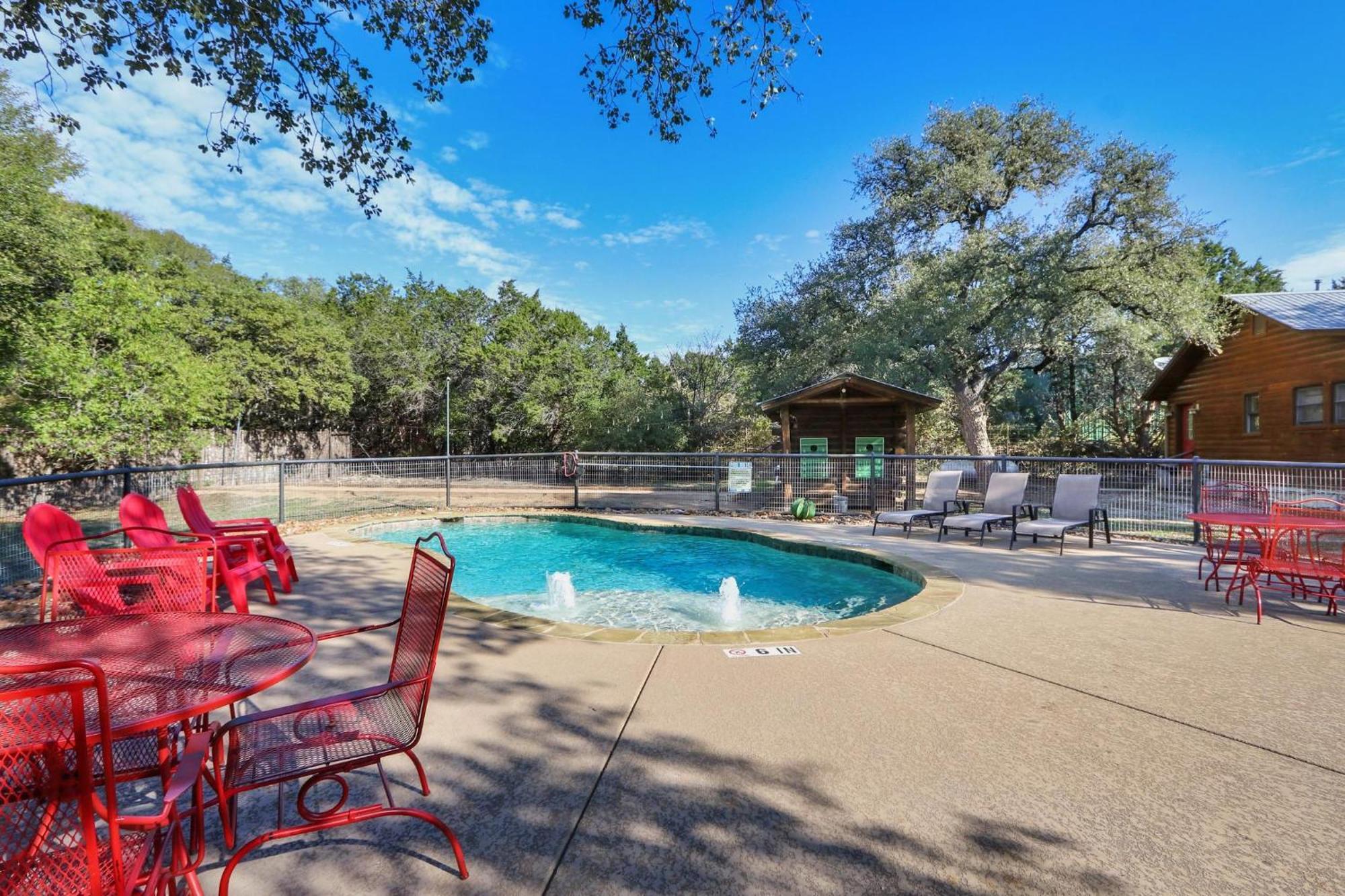Wimberley Log Cabins Resort And Suites- Unit 4 Exterior photo